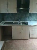 Innenraum eines ausgebauten Wohnwagens